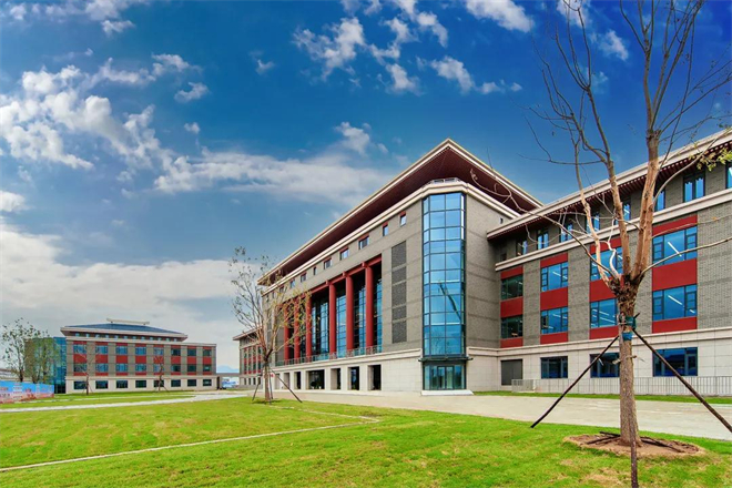 中央民族大学新校区图书馆和计算中心建设项目位于丰台区王佐镇,总