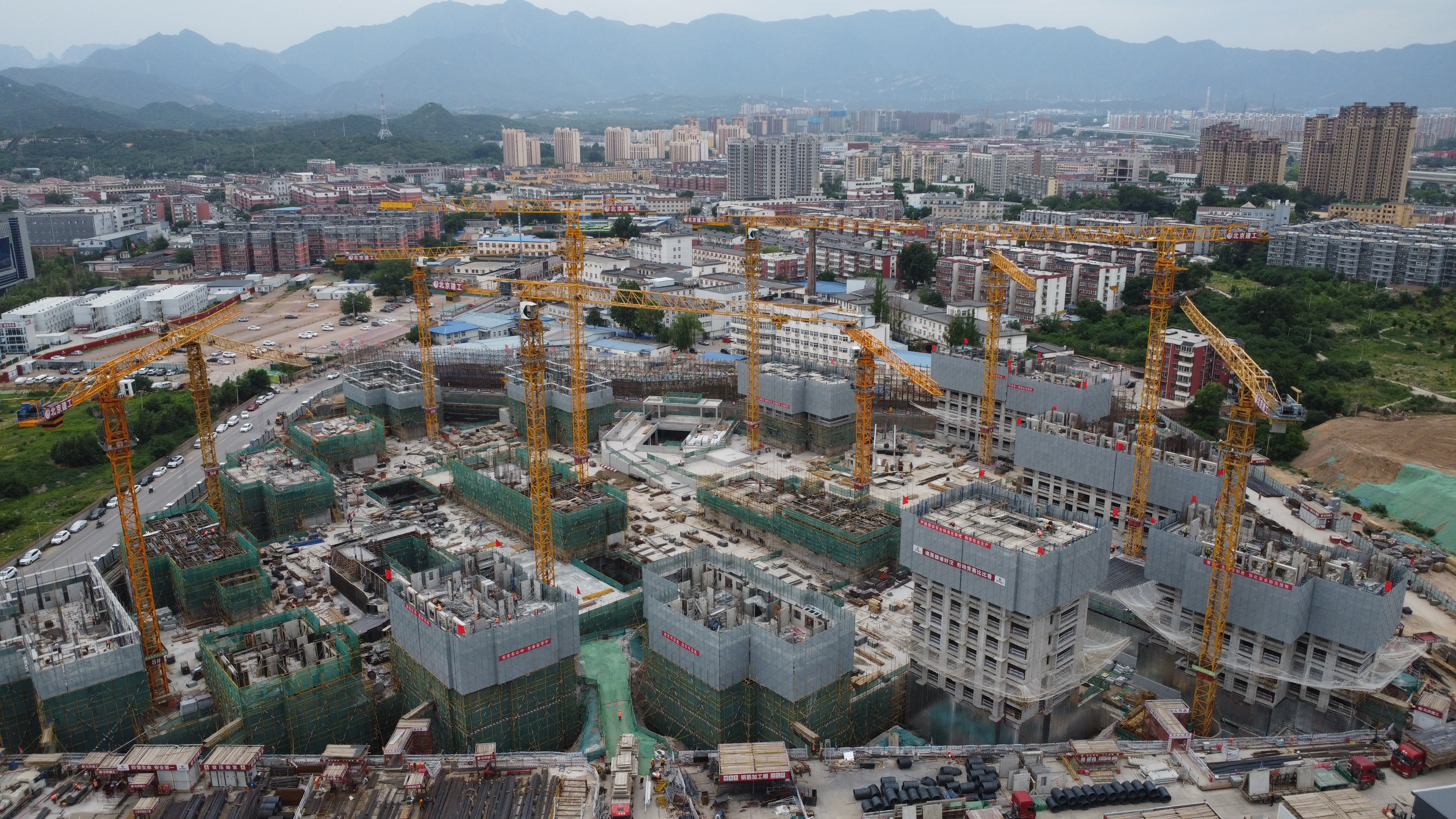 北京建工·揽星樾项目全面实现“正负零”