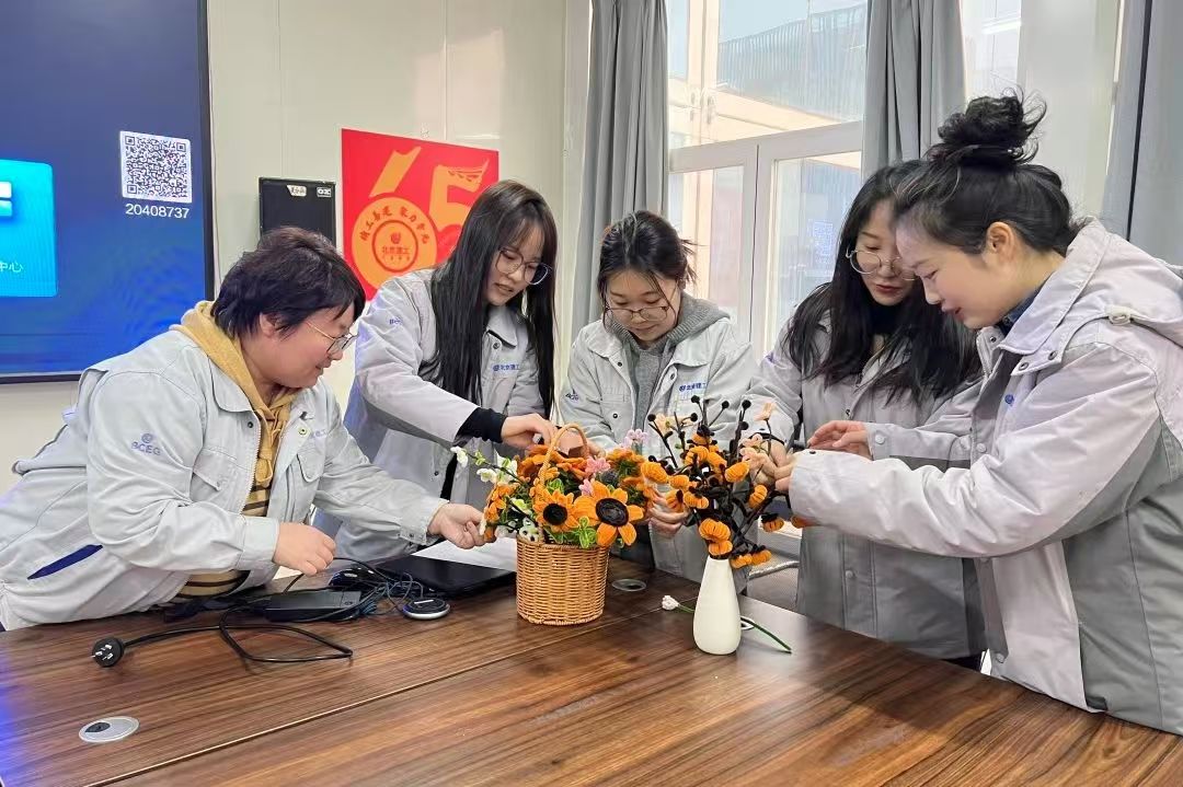 “芳华照初心 巾帼展风采”六建集团2024年女职工三八妇女节活动