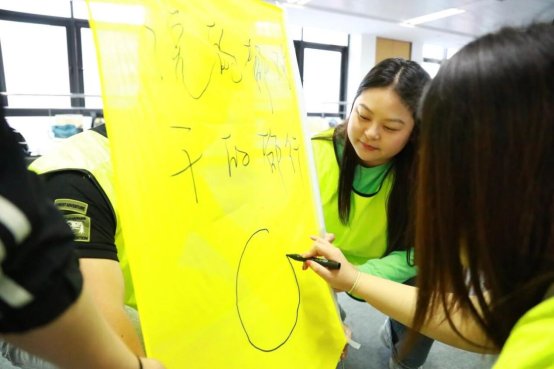 f8d8eca0d48c241c3c36bee58f147360