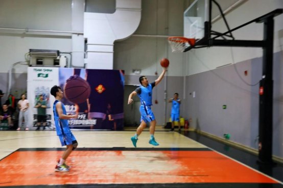 6eea4a5a408ea4ace3dc498dadb357c8